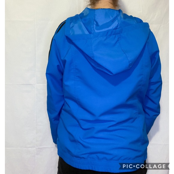 🦋 ADIDAS ZIP UP 🦋 - Picture 4 of 5